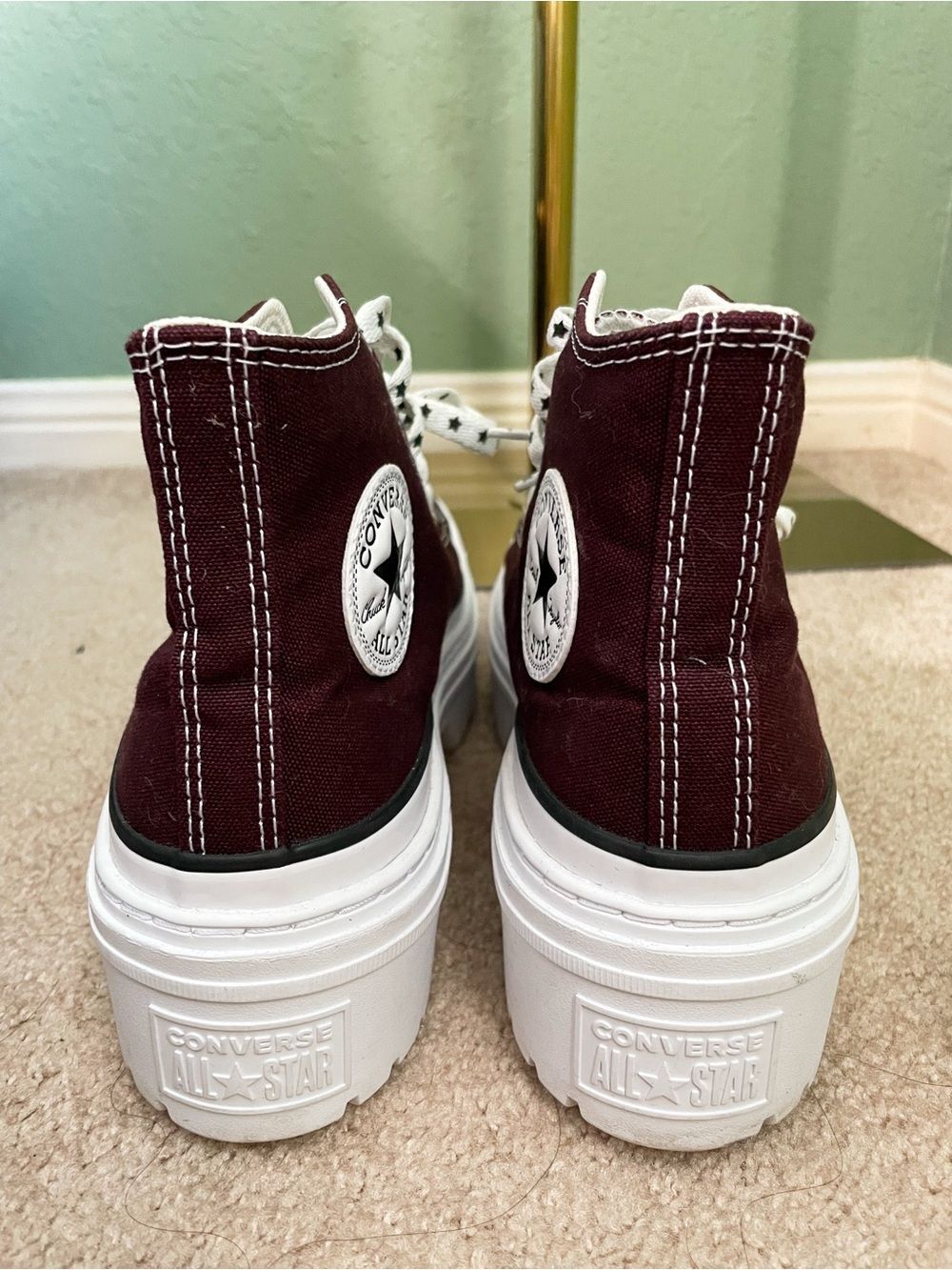 Converse Chuck Taylor All Star Lugged Sneakers Star Reflective Laces Size 9.5 - Picture 6 of 8